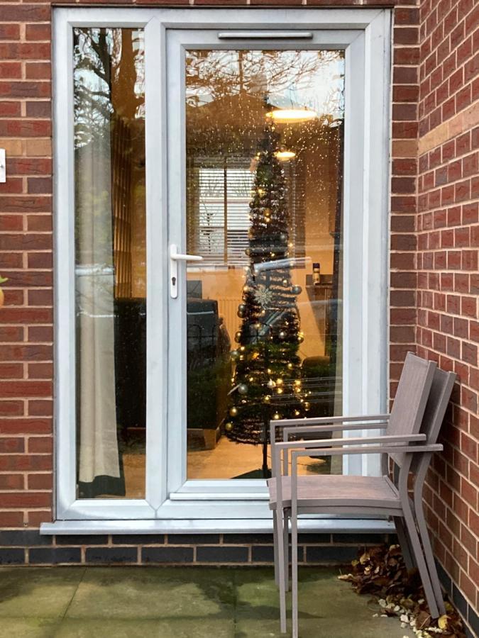 Chapel Court Apartments Cannock Ngoại thất bức ảnh
