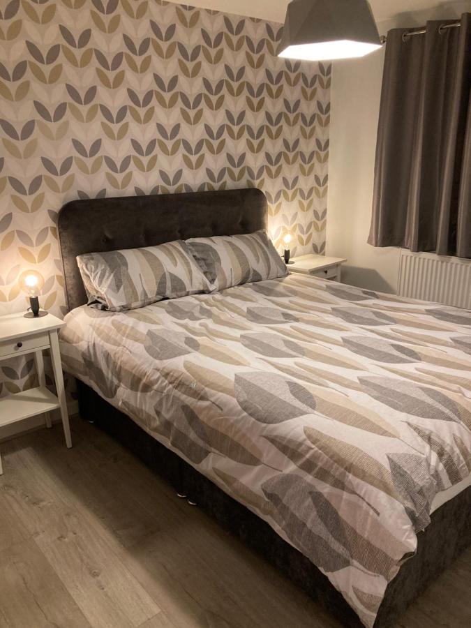 Chapel Court Apartments Cannock Ngoại thất bức ảnh