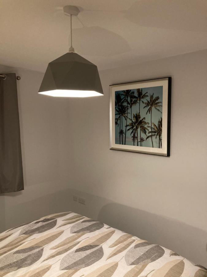 Chapel Court Apartments Cannock Ngoại thất bức ảnh