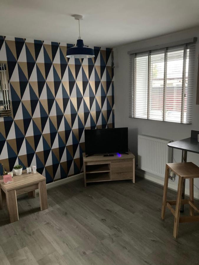 Chapel Court Apartments Cannock Ngoại thất bức ảnh