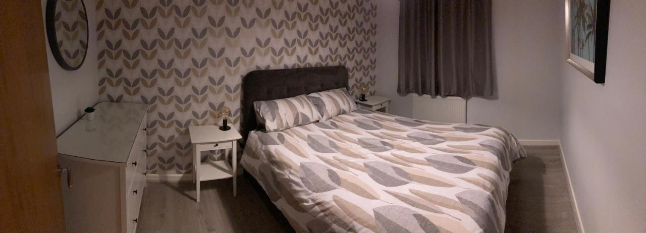 Chapel Court Apartments Cannock Ngoại thất bức ảnh