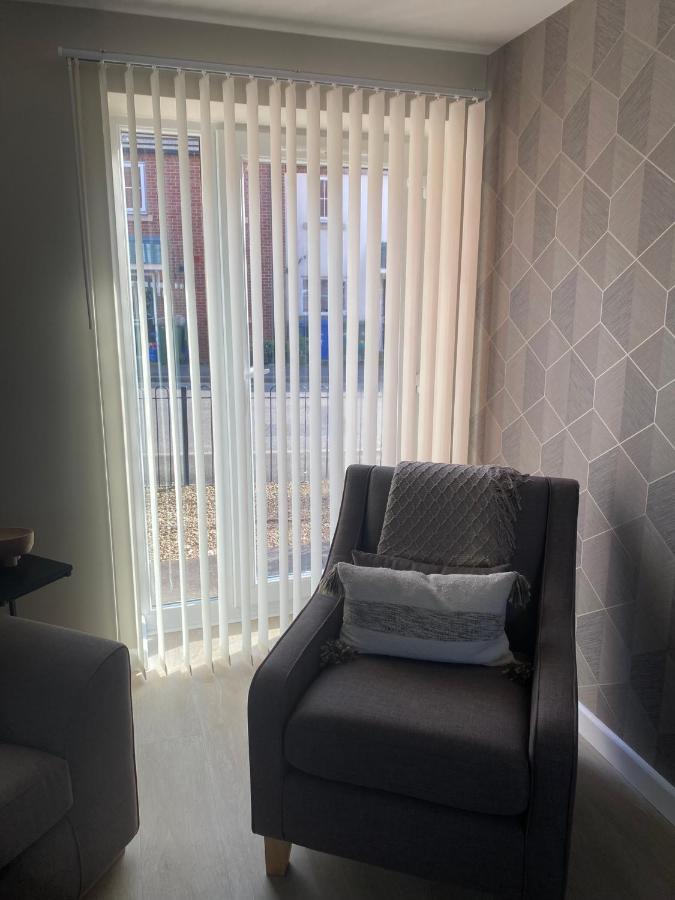 Chapel Court Apartments Cannock Ngoại thất bức ảnh