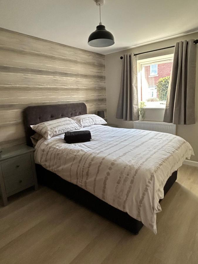 Chapel Court Apartments Cannock Ngoại thất bức ảnh